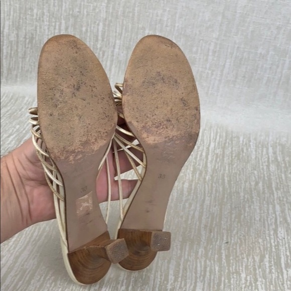 MaxMara Italian luxury brand cream/tan heels 38/8 - Picture 7 of 8